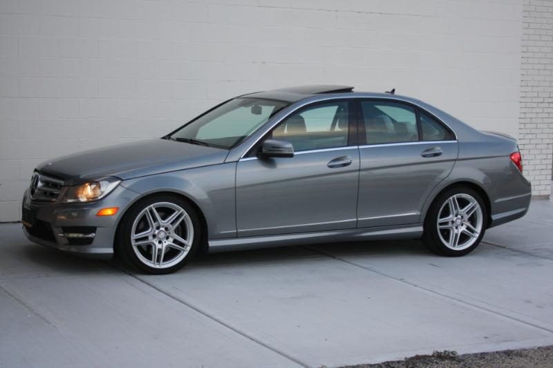 Mercedes-Benz C-Class C300 4MATIC Sport Sedan 2013 Mercedes-Benz C-Class C300 4MATIC Sport Sedan 2013