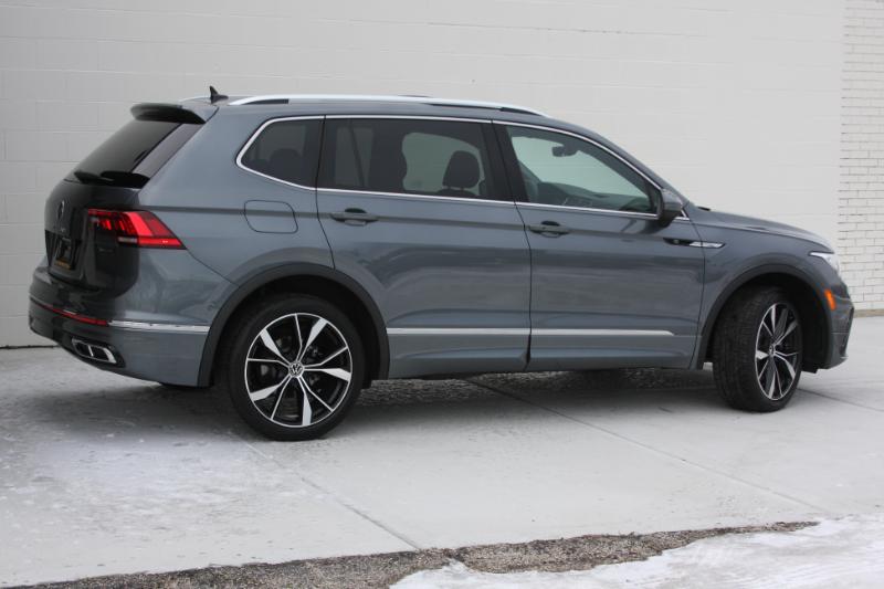 Volkswagen Tiguan SEL R-Line 4MOTION 2024