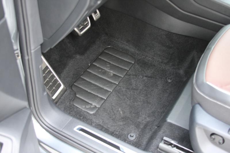 Volkswagen Tiguan SEL R-Line 4MOTION 2024