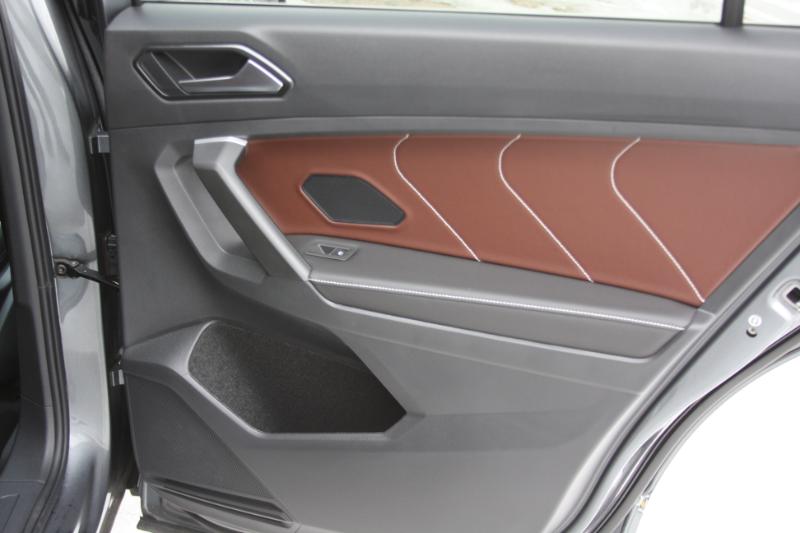 Volkswagen Tiguan SEL R-Line 4MOTION 2024