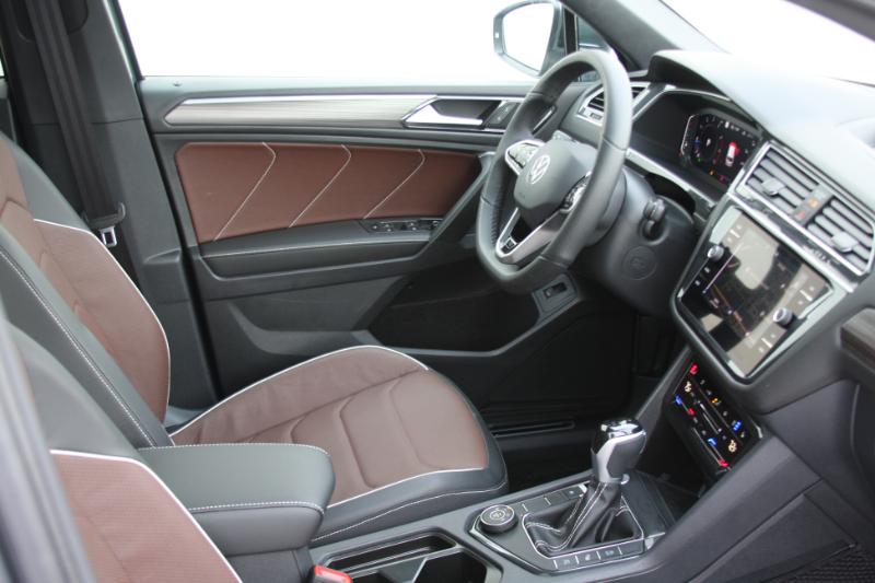 Volkswagen Tiguan SEL R-Line 4MOTION 2024