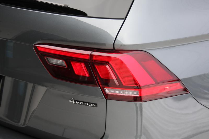 Volkswagen Tiguan SEL R-Line 4MOTION 2024