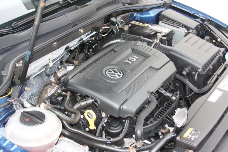 Volkswagen Golf TSI S 6A 2015