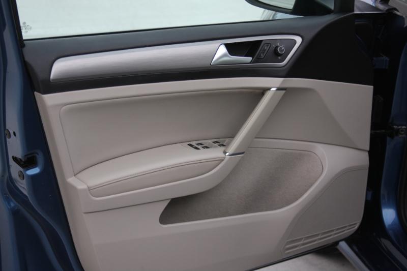 Volkswagen Golf TSI S 6A 2015