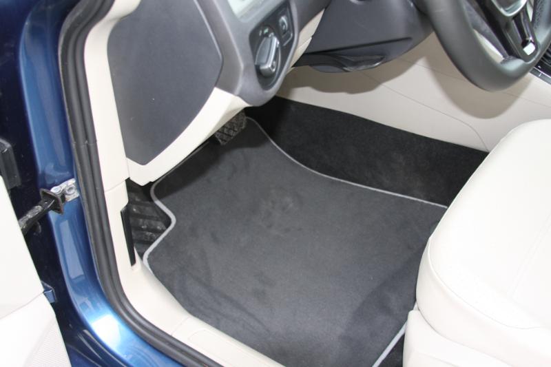 Volkswagen Golf TSI S 6A 2015