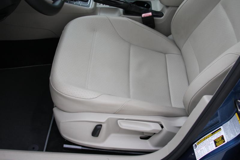 Volkswagen Golf TSI S 6A 2015