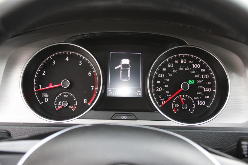 Volkswagen Golf TSI S 6A 2015