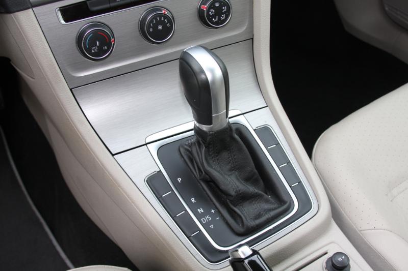 Volkswagen Golf TSI S 6A 2015