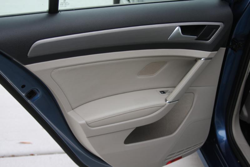 Volkswagen Golf TSI S 6A 2015