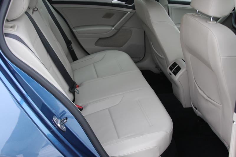 Volkswagen Golf TSI S 6A 2015