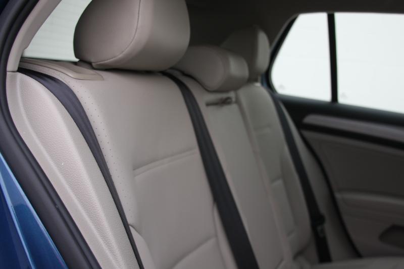 Volkswagen Golf TSI S 6A 2015