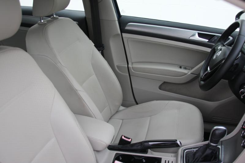 Volkswagen Golf TSI S 6A 2015