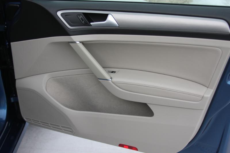 Volkswagen Golf TSI S 6A 2015