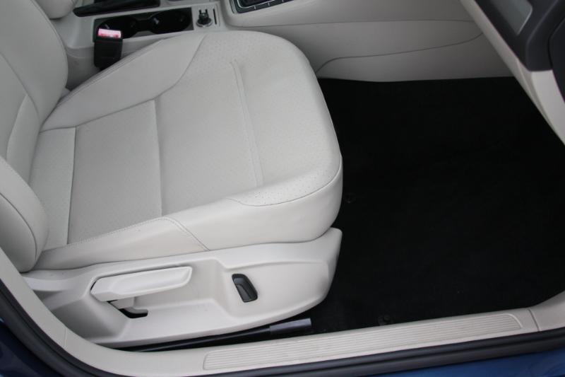 Volkswagen Golf TSI S 6A 2015