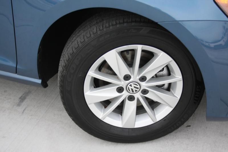 Volkswagen Golf TSI S 6A 2015