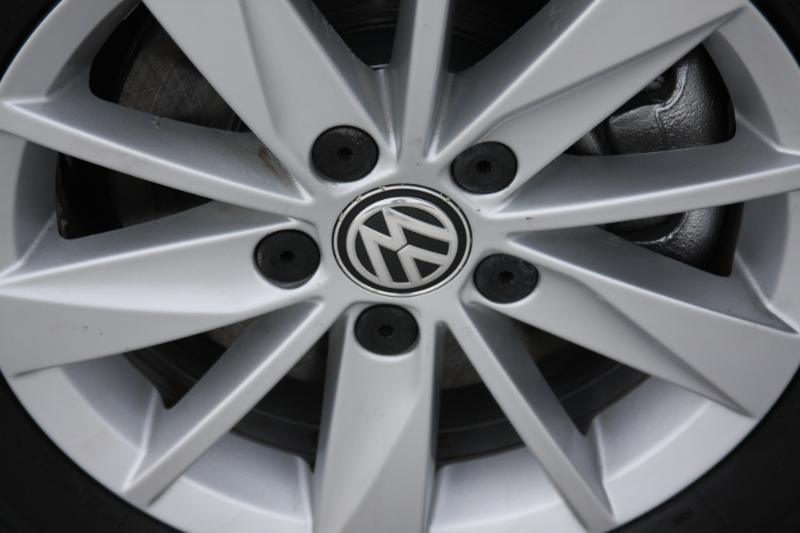 Volkswagen Golf TSI S 6A 2015