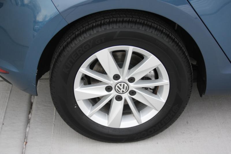 Volkswagen Golf TSI S 6A 2015