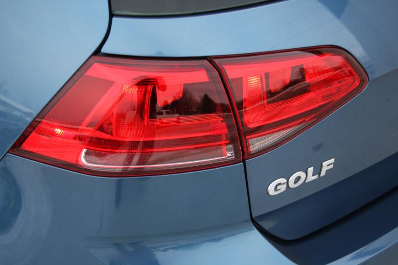 Volkswagen Golf TSI S 6A 2015