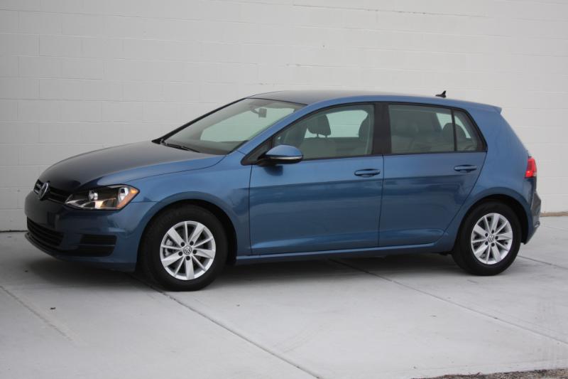 Volkswagen Golf TSI S 6A 2015
