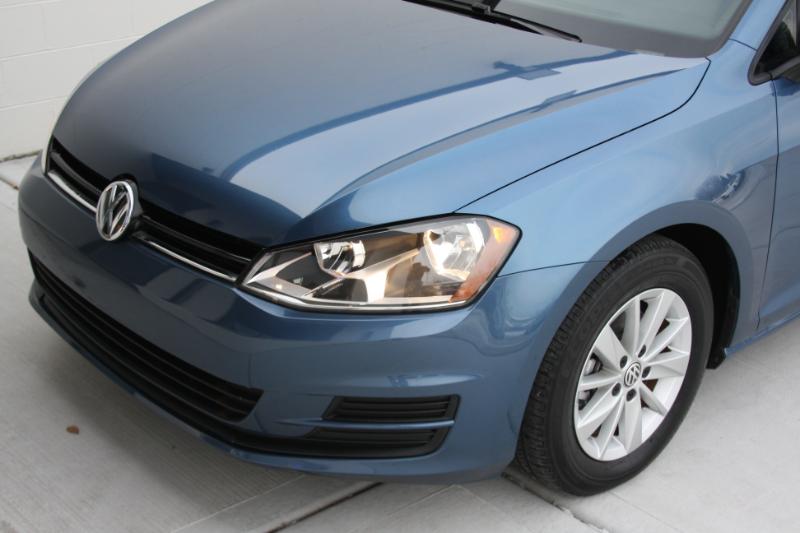 Volkswagen Golf TSI S 6A 2015
