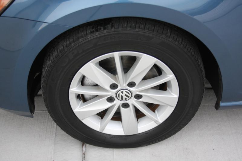 Volkswagen Golf TSI S 6A 2015