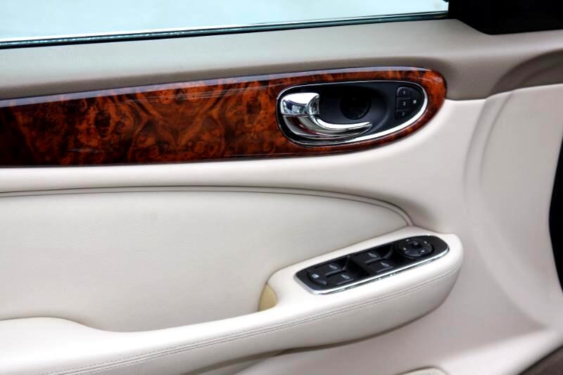 Jaguar XJ-Series XJ8 2004