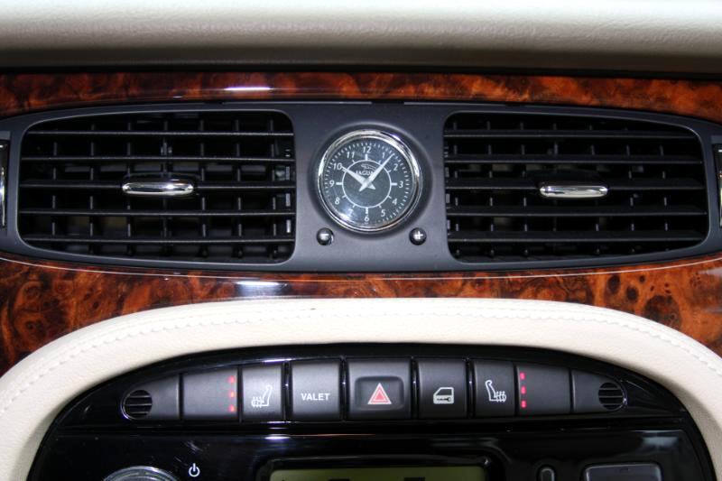 Jaguar XJ-Series XJ8 2004