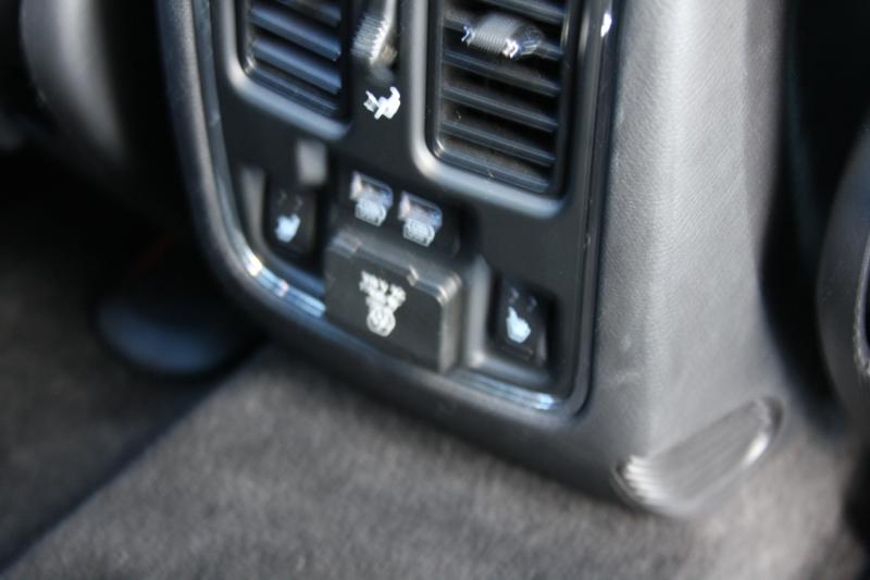 Jeep Grand Cherokee Overland 4WD 2014