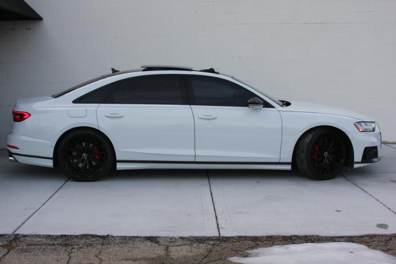 Audi S8  2021