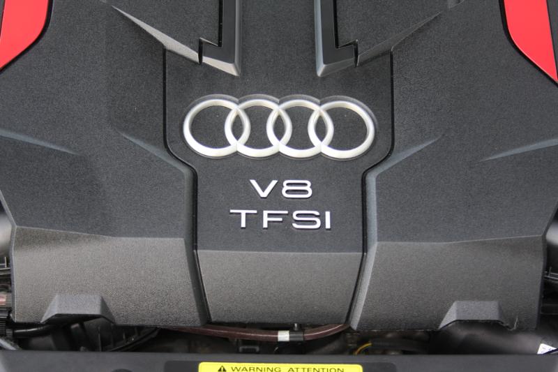 Audi S8  2021