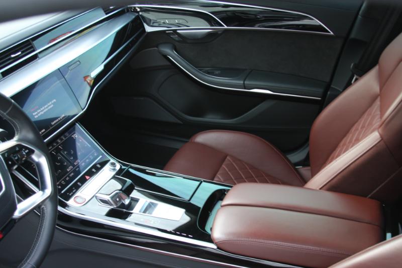 Audi S8  2021