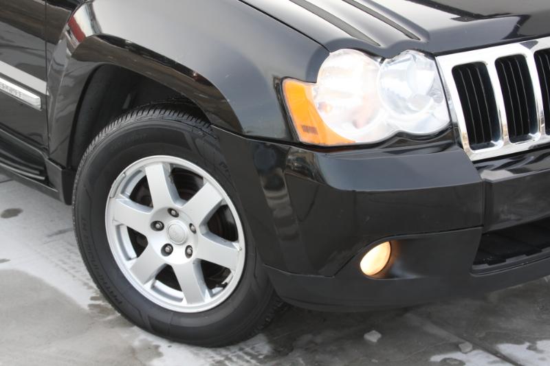 Jeep Grand Cherokee Laredo 4WD 2010