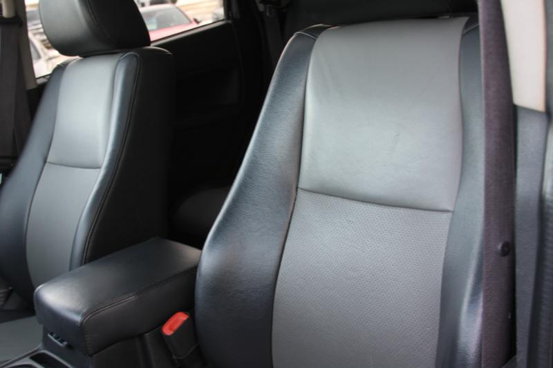 Jeep Grand Cherokee Laredo 4WD 2010