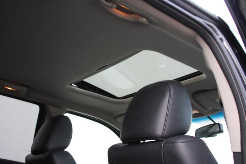 Jeep Grand Cherokee Laredo 4WD 2010