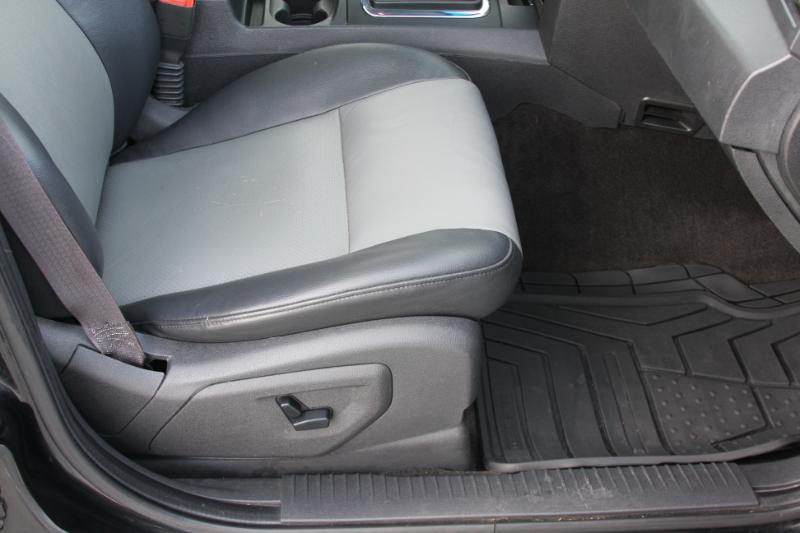 Jeep Grand Cherokee Laredo 4WD 2010