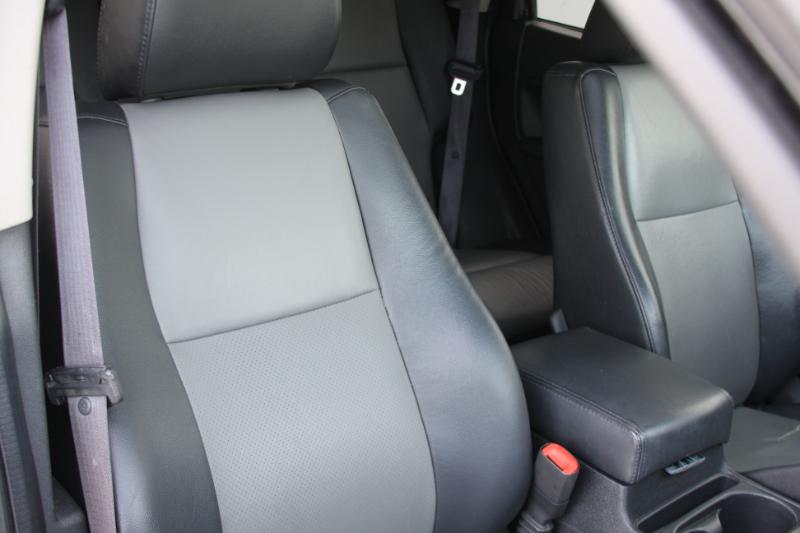 Jeep Grand Cherokee Laredo 4WD 2010