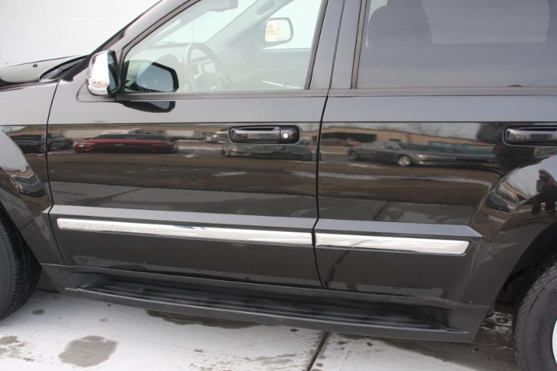 Jeep Grand Cherokee Laredo 4WD 2010