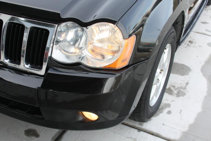 Jeep Grand Cherokee Laredo 4WD 2010