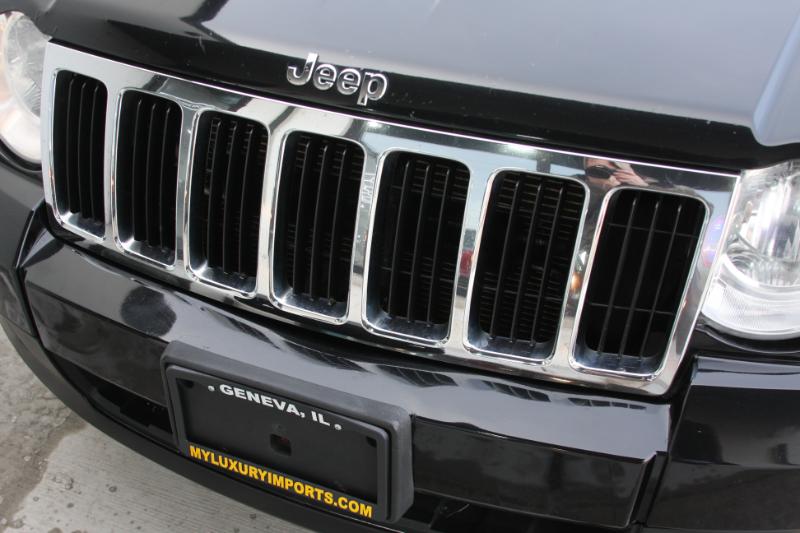 Jeep Grand Cherokee Laredo 4WD 2010