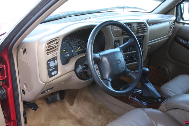 Oldsmobile Bravada AWD 2000