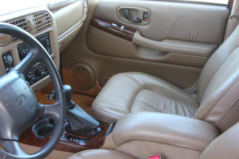 Oldsmobile Bravada AWD 2000