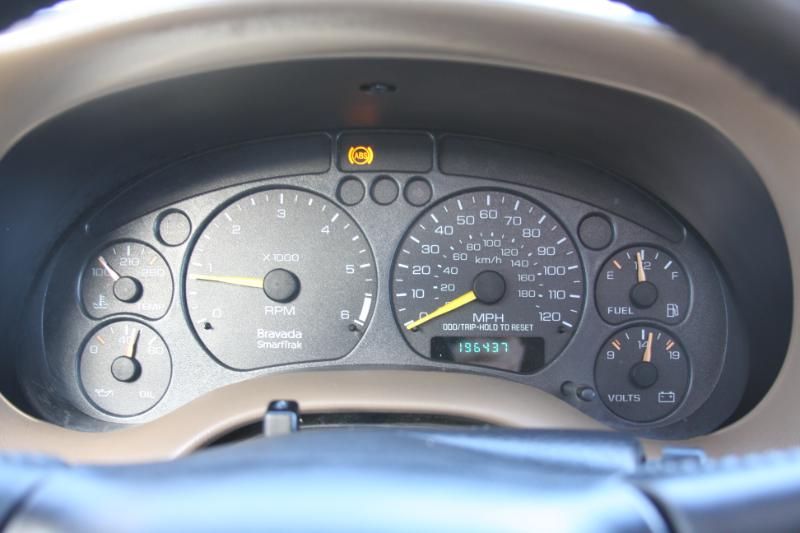 Oldsmobile Bravada AWD 2000