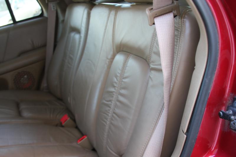 Oldsmobile Bravada AWD 2000