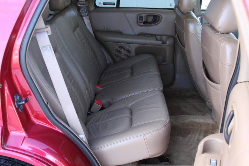 Oldsmobile Bravada AWD 2000