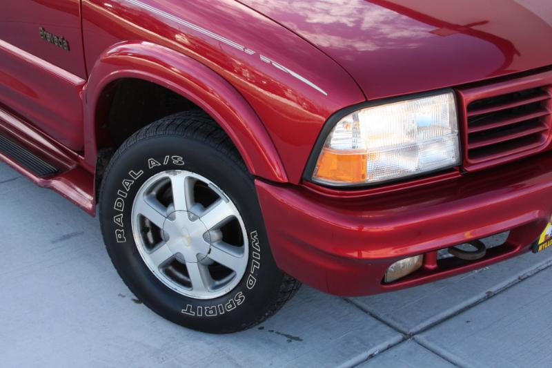 Oldsmobile Bravada AWD 2000