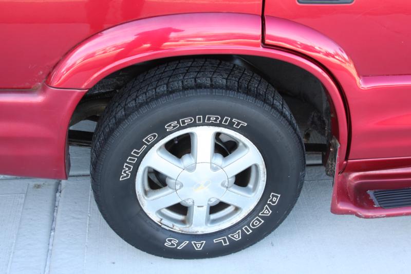 Oldsmobile Bravada AWD 2000