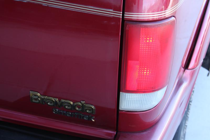 Oldsmobile Bravada AWD 2000