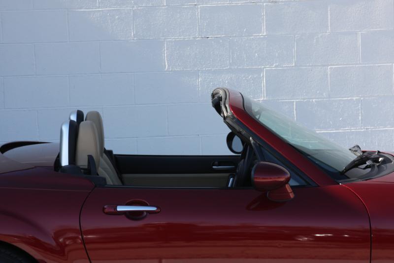 Mazda MX-5 Miata  2010