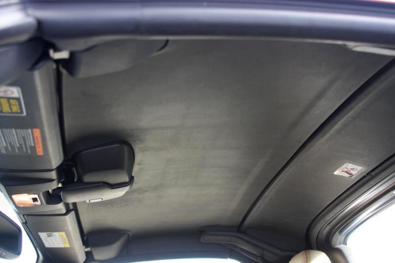 Mazda MX-5 Miata  2010