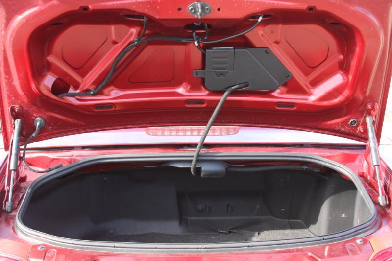 Mazda MX-5 Miata  2010